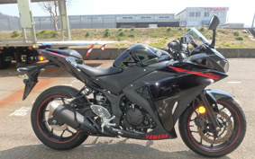 YAMAHA YZF-R25 RG10J