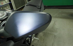 HONDA CB650R E-Clutch 2025 RH17