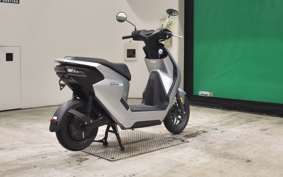 HONDA EM1 e: EF16