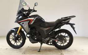 HONDA CB200X