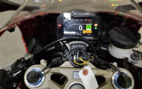 HONDA CBR1000RR SC77