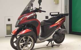 YAMAHA TRICITY 125 SE82J