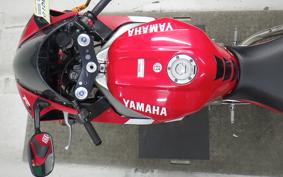 YAMAHA YZF-R1 2000