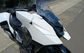 HONDA NM4 VULTUS -02 2014 RC82