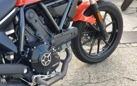 DUCATI SCRAMBLER SIXTY2 2019 KA00