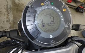 HUSQVARNA SVARTPILEN 401 2018