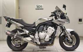 YAMAHA FZS1000 FAZER 2004