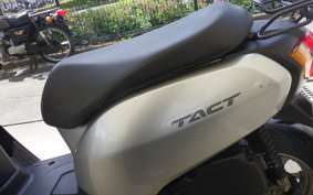 HONDA TACT-4ﾍﾞｰｼｯｸ AF79