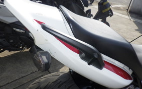 HONDA CB1300SB SUPER BOLDOR A 2011 SC54