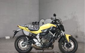 YAMAHA MT-07 2015 RM07J
