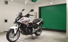 HONDA NC750X D 2016 RC90