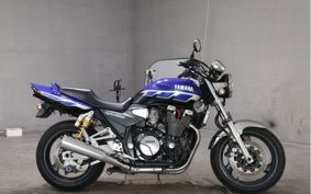 YAMAHA XJR1300 RP03J