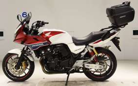 HONDA CB400 SUPER BOLDOR A 2014 NC42
