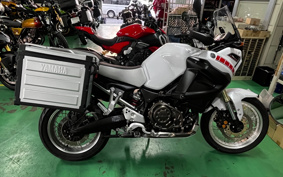 YAMAHA XT1200Z SUPER TENERE 2010 DP01
