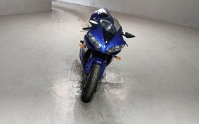 YAMAHA YZF-R1 2004 RN13