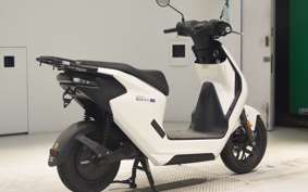 HONDA EM1 e: EF16