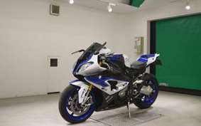 BMW HP4