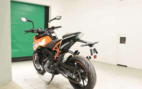 KTM 250 DUKE 2025
