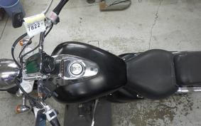 SUZUKI BOULEVARD 400 2006 VK55A