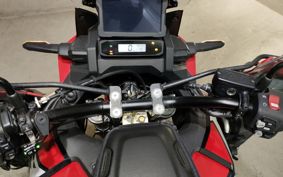HONDA CRF1100L AFRICA TWIN DCT 2022 SD10