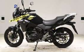 SUZUKI Vｽﾄﾛｰﾑ250A 2021