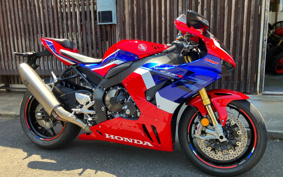 HONDA CBR1000RR-R FB SP 2021 SC82