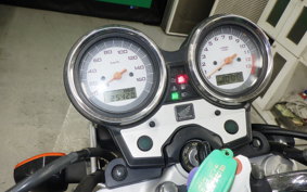 HONDA VTR 250 Gen. 2 2015 MC33