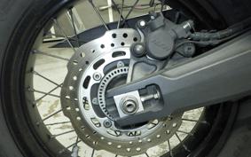 HONDA CRF1000L AFRICA TWIN 2016 SD04