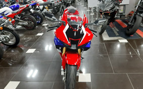 HONDA CBR1000RR-R FB SP 2020 SC82