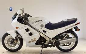 HONDA VFR750F RC24