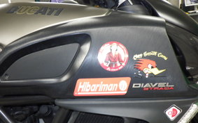 DUCATI DIAVEL STRADA 2014