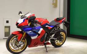 HONDA CBR1000RR RSP 2023 SC82