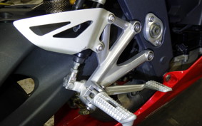 TRIUMPH DAYTONA 675 2011