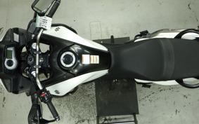 SUZUKI Vｽﾄﾛｰﾑ650A 2012