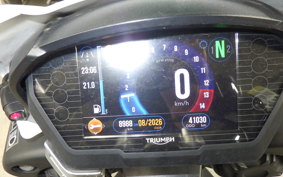 TRIUMPH STREET TRIPLE R 2018