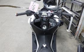 YAMAHA N-MAX SE86J