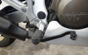 HONDA AFRICA TWIN 750 1991 RD04