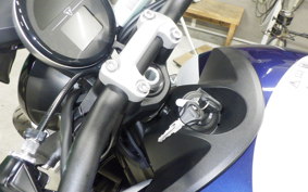 TRIUMPH TRIDENT 660 2024