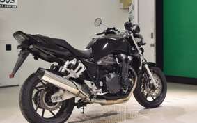 HONDA CB1300SF SUPER FOUR Gen. 3 2025 SC54