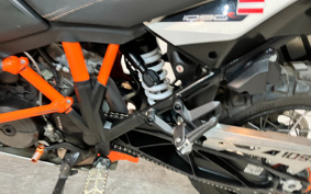 KTM 1090ADVENTURE R 2018 V4940