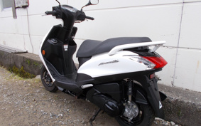 YAMAHA AXIS Z
