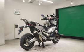 HONDA X-ADV 750 2018 RC95