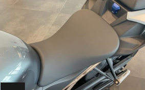 BMW S1000R 2024 0E51