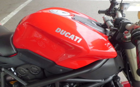 DUCATI STREET FIGHTER 1098 2010 ZDMF100AA9B