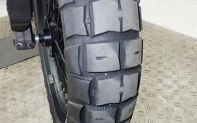 HUSQVARNA SVARTPILEN 125 2023