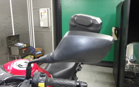 SUZUKI Vｽﾄﾛｰﾑ250