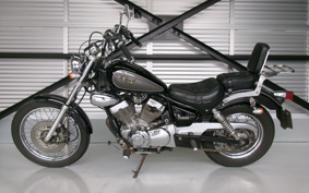 YAMAHA VIRAGO 250 3DM