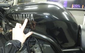 YAMAHA FZ400 1997 4YR