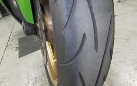 KAWASAKI ZZ1400 NINJA R 2010 ZXT40C