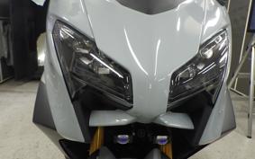 YAMAHA T-MAX 560 2025 SJ21J